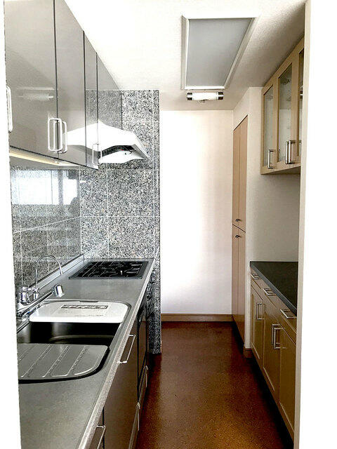 キッチン　※写真は同タイプ住戸です。