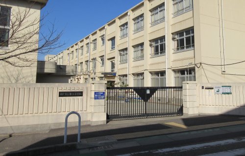 小学校　神戸市立舞子小学校（小学校）まで546m