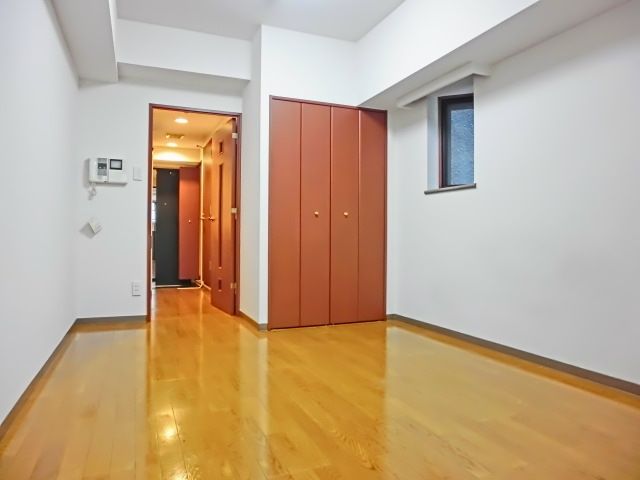 居室・リビング　☆明るい居室☆