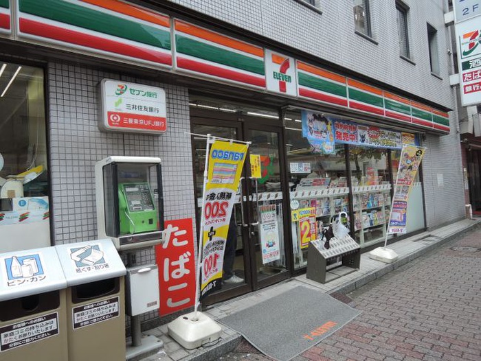 コンビニ　セブンイレブン芝４丁目店（コンビニ）まで140m