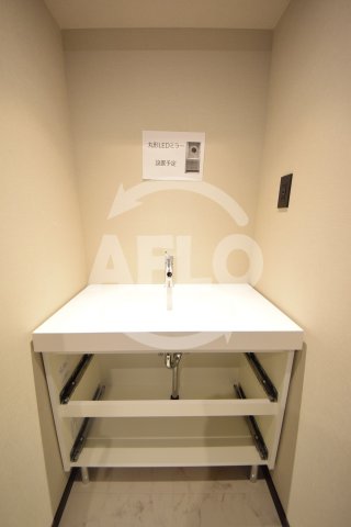 洗面設備　ブエナビスタ大手通　独立洗面台