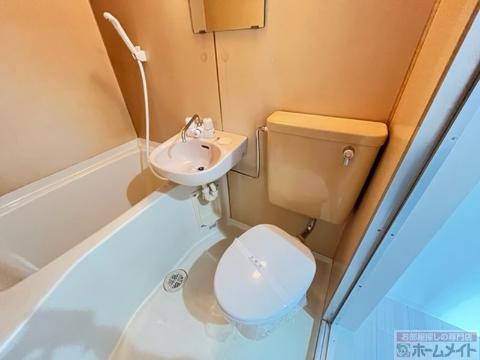 トイレ　トイレ