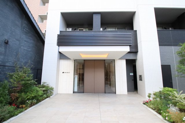 エントランス　清潔なエントランスです