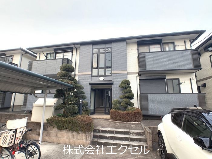 建物外観　徒歩圏内に便利な施設が揃っています。