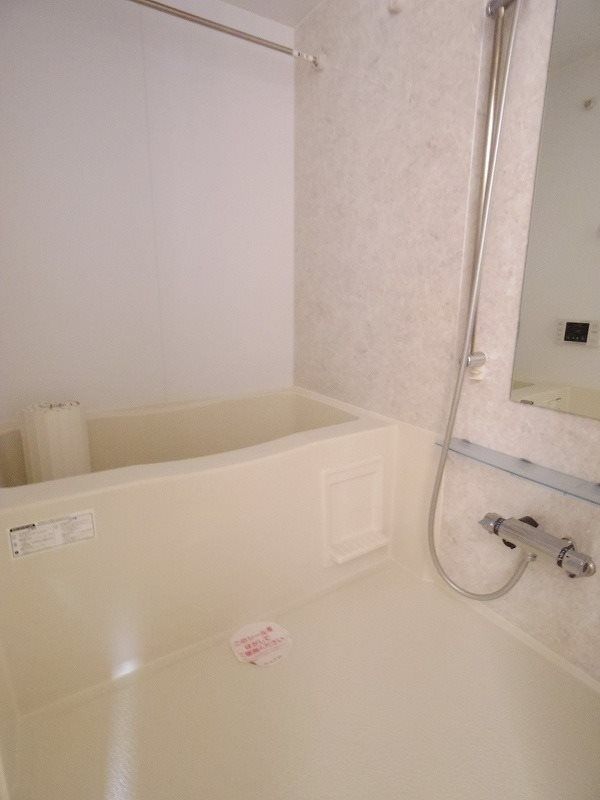 バス・シャワールーム　※別号室写真※