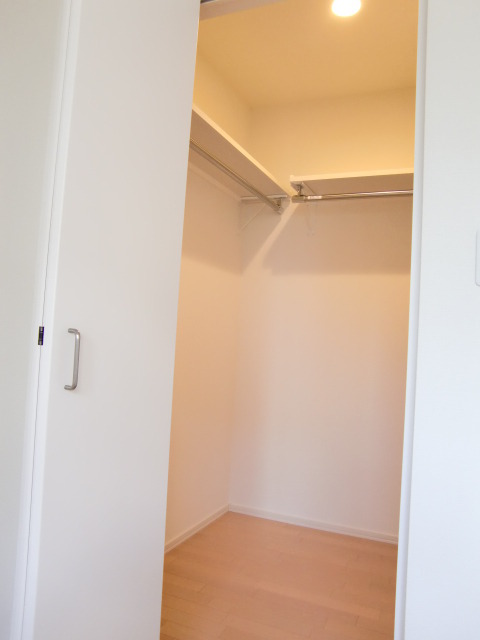 収納　★1.2帖のウォークインクローゼット★