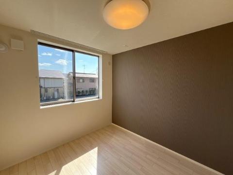 居室・リビング　室内