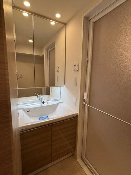 洗面設備　独立洗面所