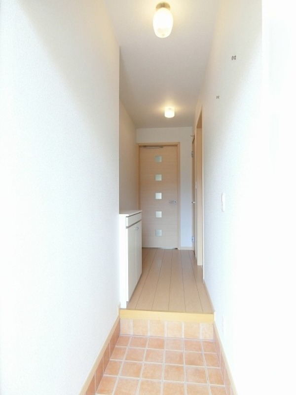 玄関　図面と現状に相違がある場合には現状を優先