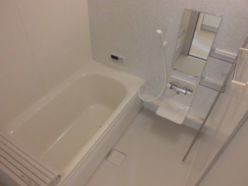 バス・シャワールーム　図面と現状に相違がある場合には現状を優先