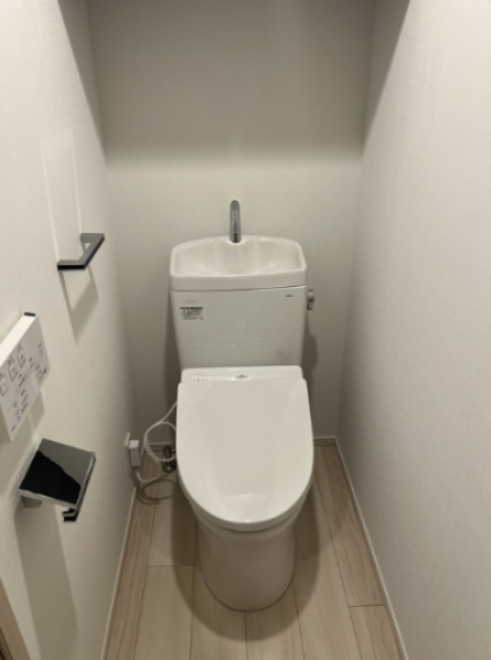 トイレ　トイレ