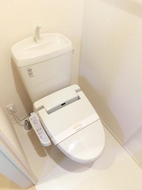 トイレ　ウォシュレット付のトイレ