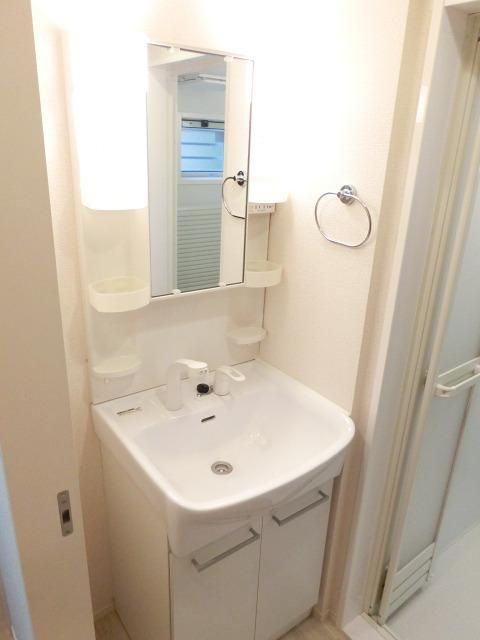 洗面設備　独立洗面台