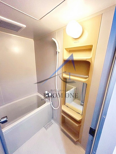 バス・シャワールーム　お風呂です。