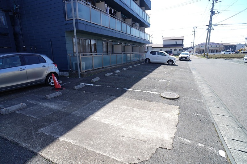 駐車場　整備された駐車場です♪