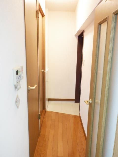 玄関　カルム町屋 　荒川区町屋1