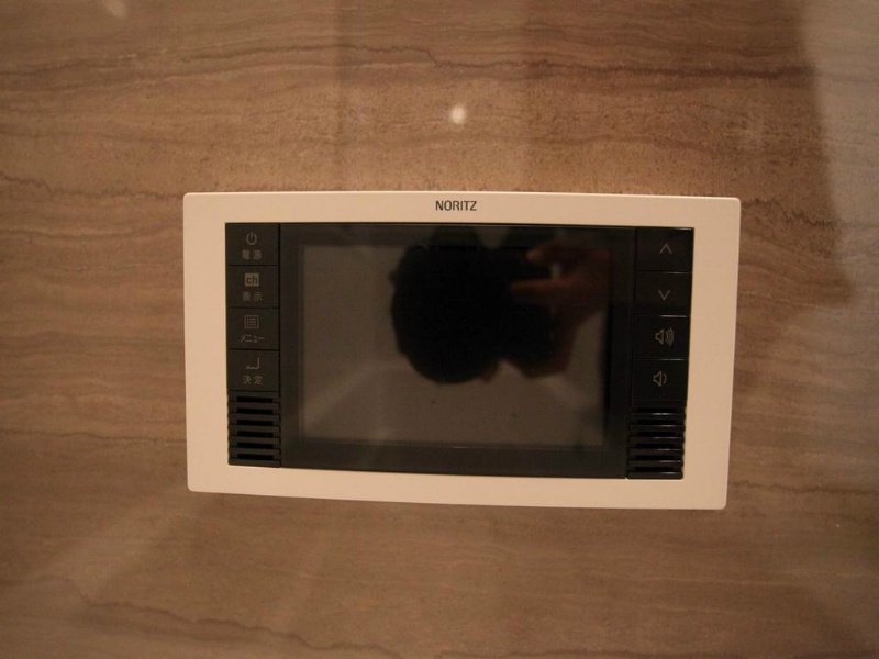 その他　浴室防水ＴＶ付