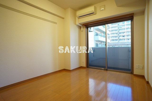 居室・リビング　開放感のあるゆったりとしたお部屋です♪