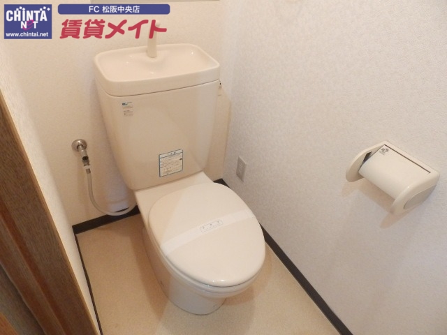 トイレ　同物件別室画像