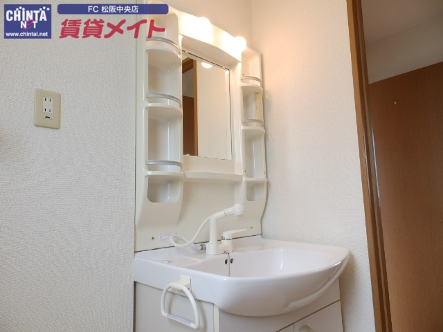 洗面設備　同物件別室画像