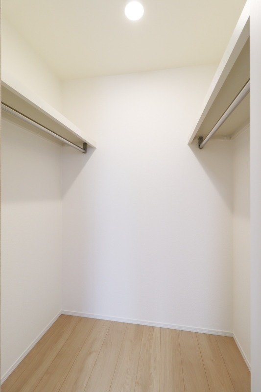 収納　図面と現状に相違がある場合には現状を優先