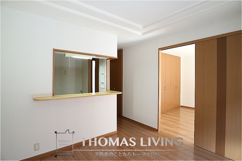 エントランス　写真は同型別物件・現況優先