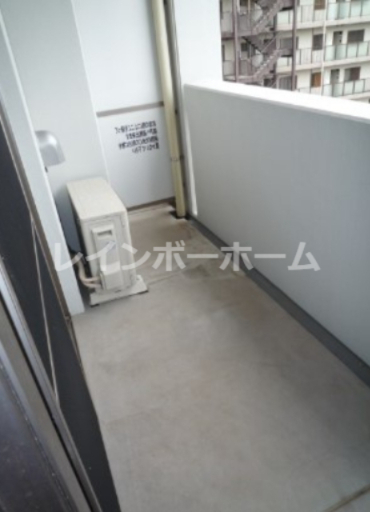 バルコニー　バルコニーがあります