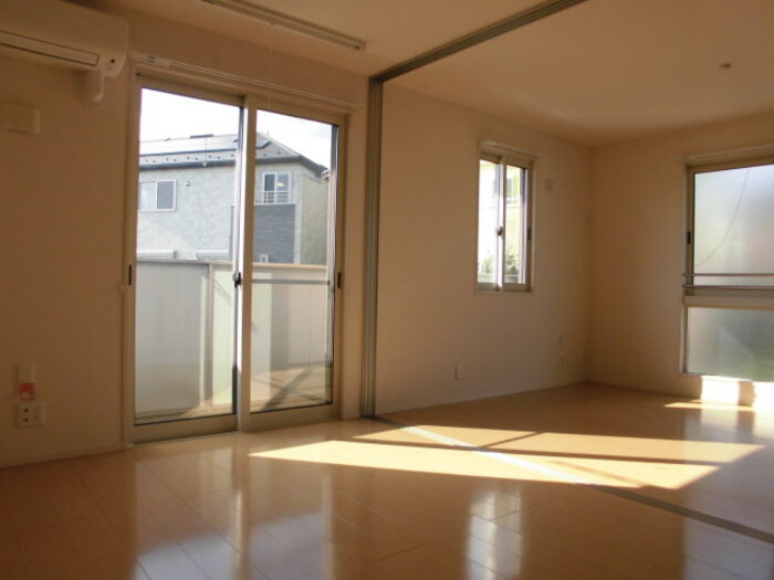 居室・リビング　201 LDK 洋室