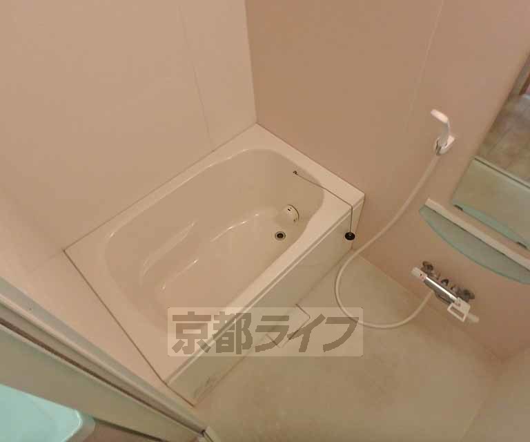 バス・シャワールーム　疲れを癒してください