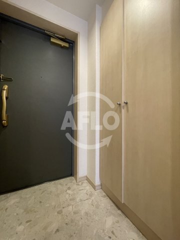 玄関　CITY SPIRE靭公園　玄関スペース