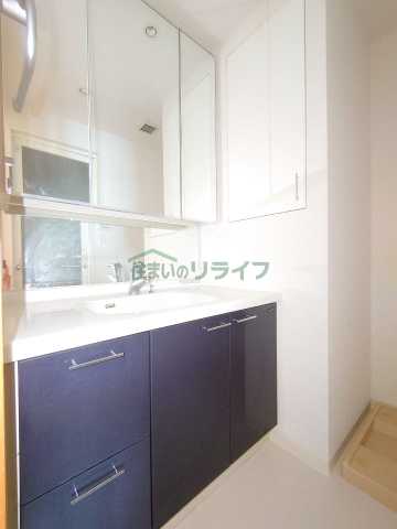 洗面設備　コンフォリア西早稲田　※別部屋参照