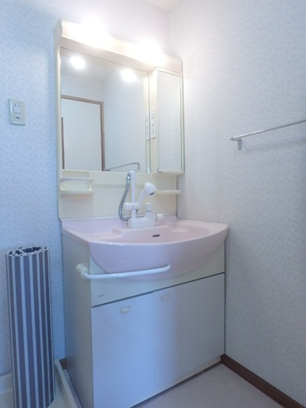 洗面設備　図面と現状に相違がある場合には現状を優先