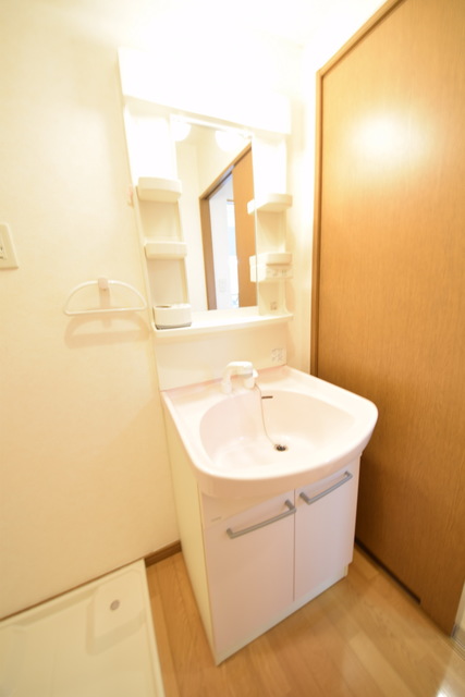 洗面設備　～歯磨きでもしましょう～