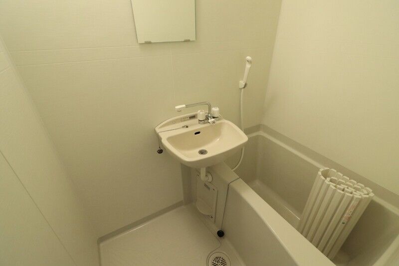 バス・シャワールーム　別部屋参考写真