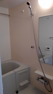 バス・シャワールーム　追炊き、浴室乾燥付き♪