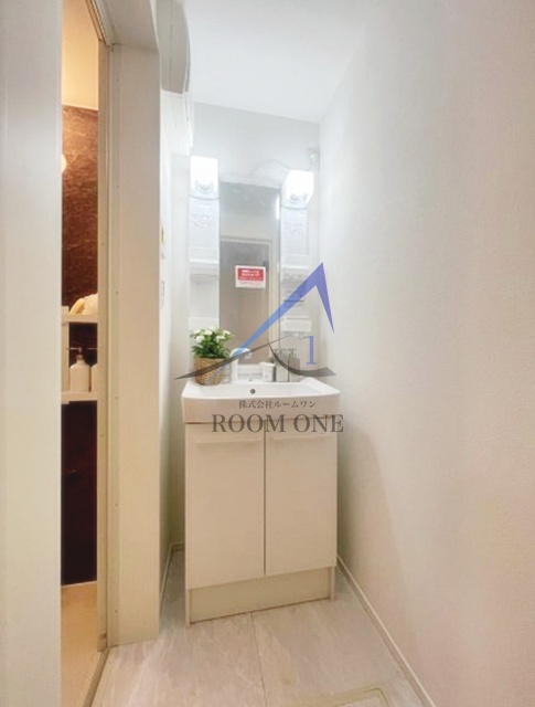 洗面設備　洗面台です。