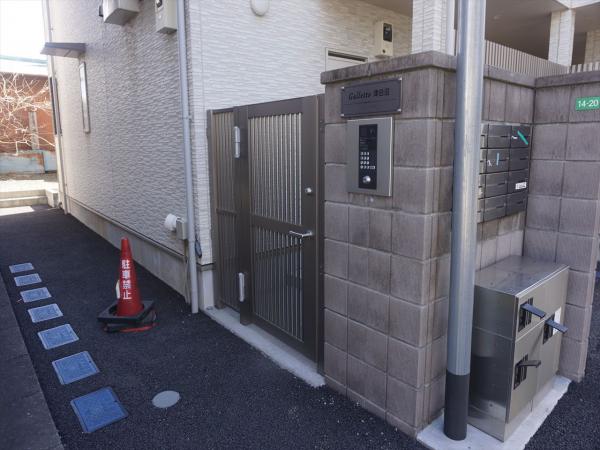 エントランス　エントランス