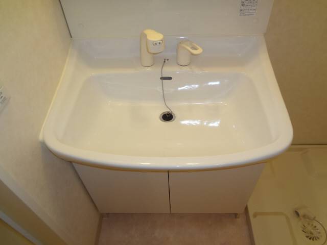 洗面設備　シャンプードレッサー