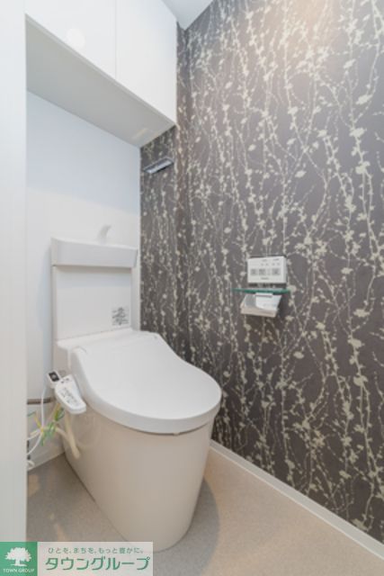 トイレ　※写真は同タイプ住戸です。