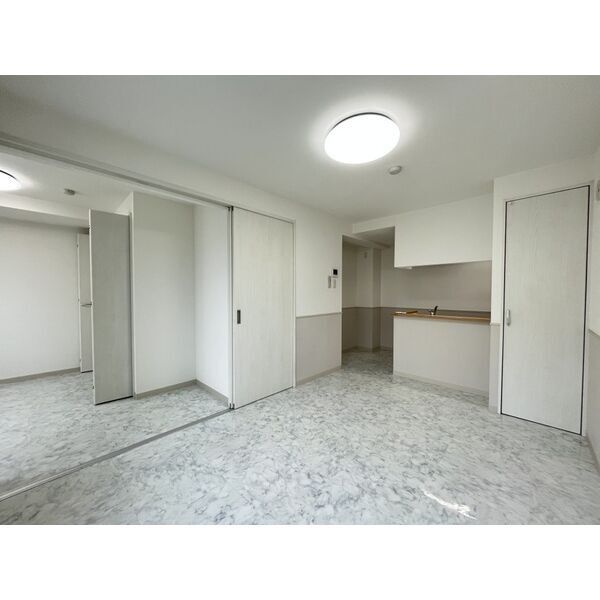 居室・リビング　☆9.6帖の広々としたリビングです！