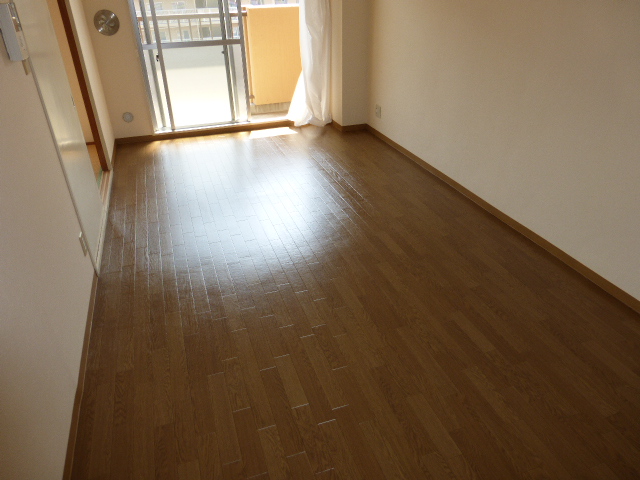 居室・リビング　長方ワイド設計、リビング10帖