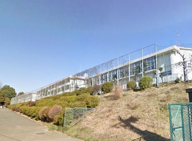 中学校　北の台中学校（中学校）まで450m