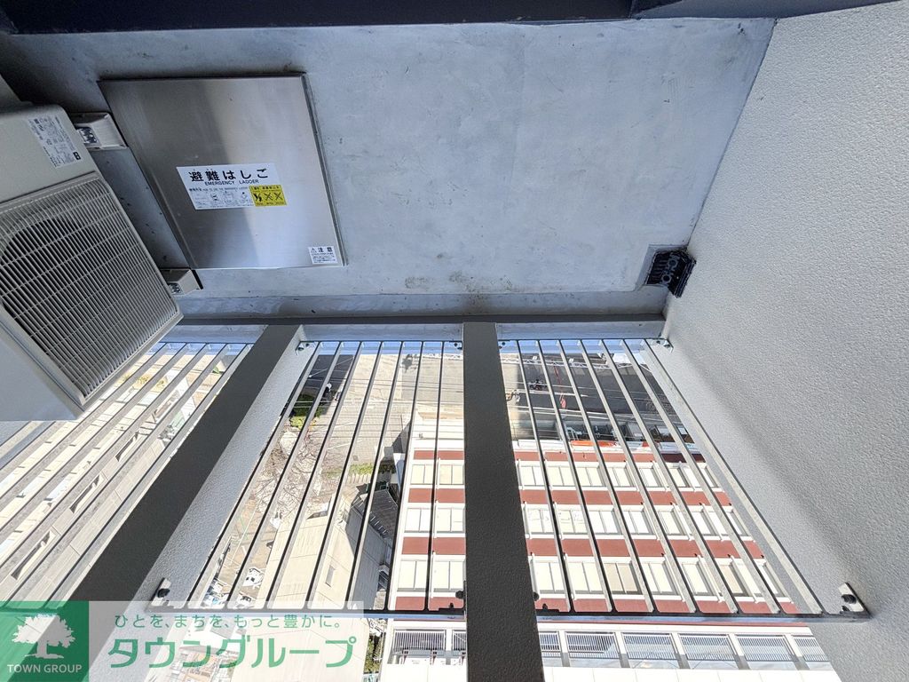 バルコニー　バルコニー