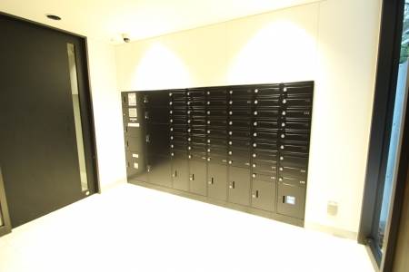 ロビー　☆集合ポスト☆