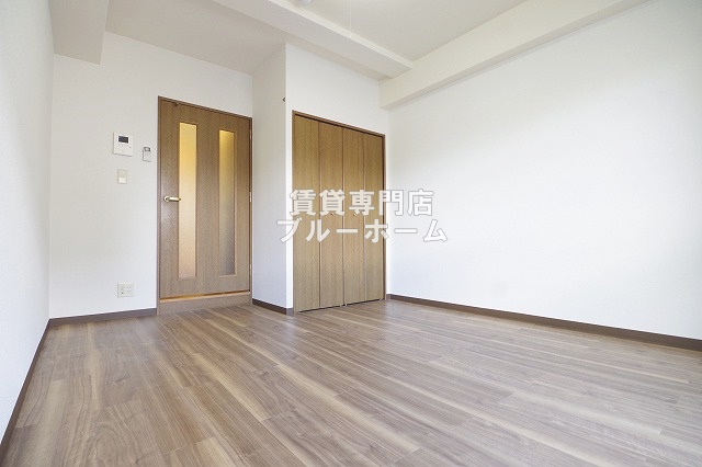 居室・リビング　洋室6.5帖！