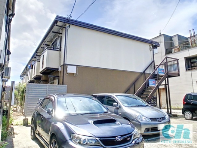 建物外観　コンビニまで徒歩1分☆