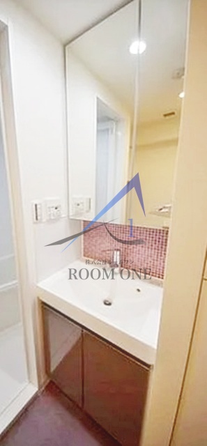 洗面設備　洗面台です。