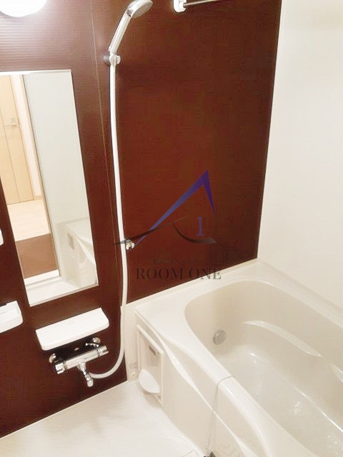 バス・シャワールーム　お風呂です。