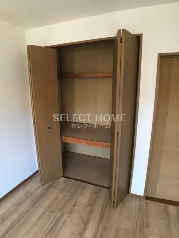 収納　同型タイプちょっとした収納スペースも充実しています