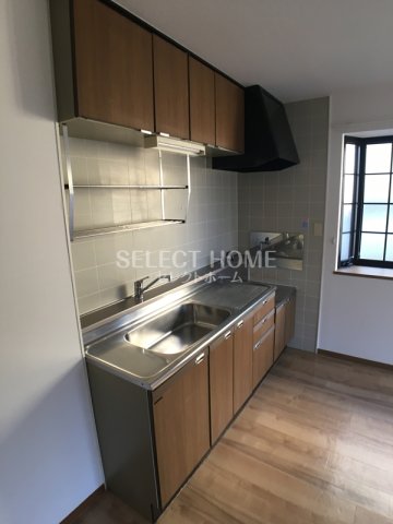 キッチン　同型タイプキッチンでお料理をお楽しみください